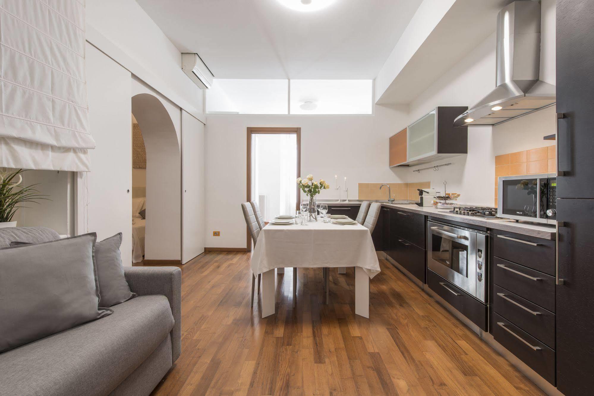Milan Royal Suites 外观 照片