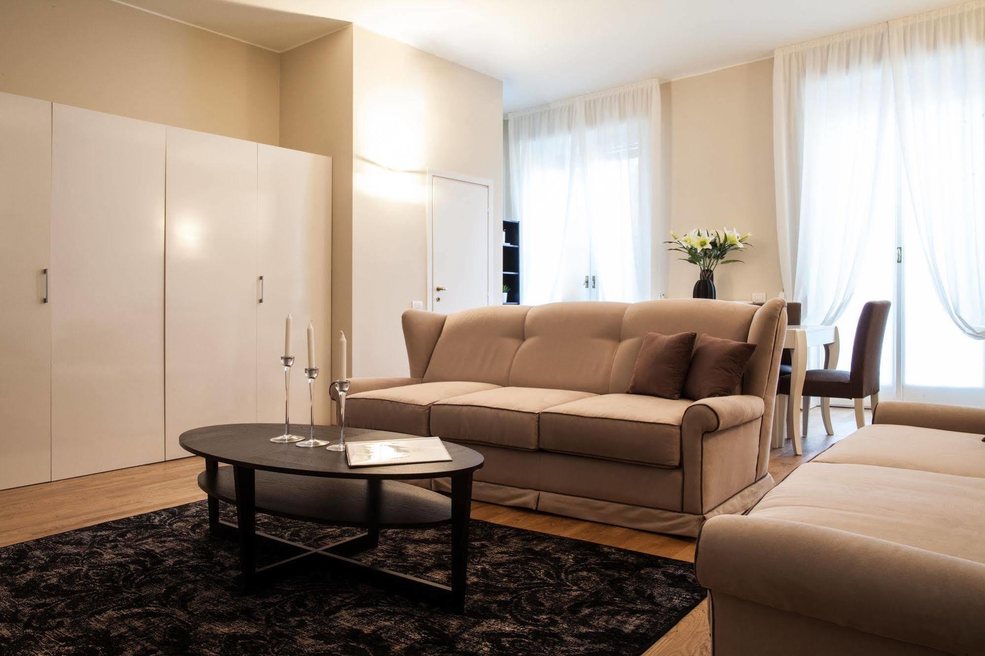 Milan Royal Suites 外观 照片