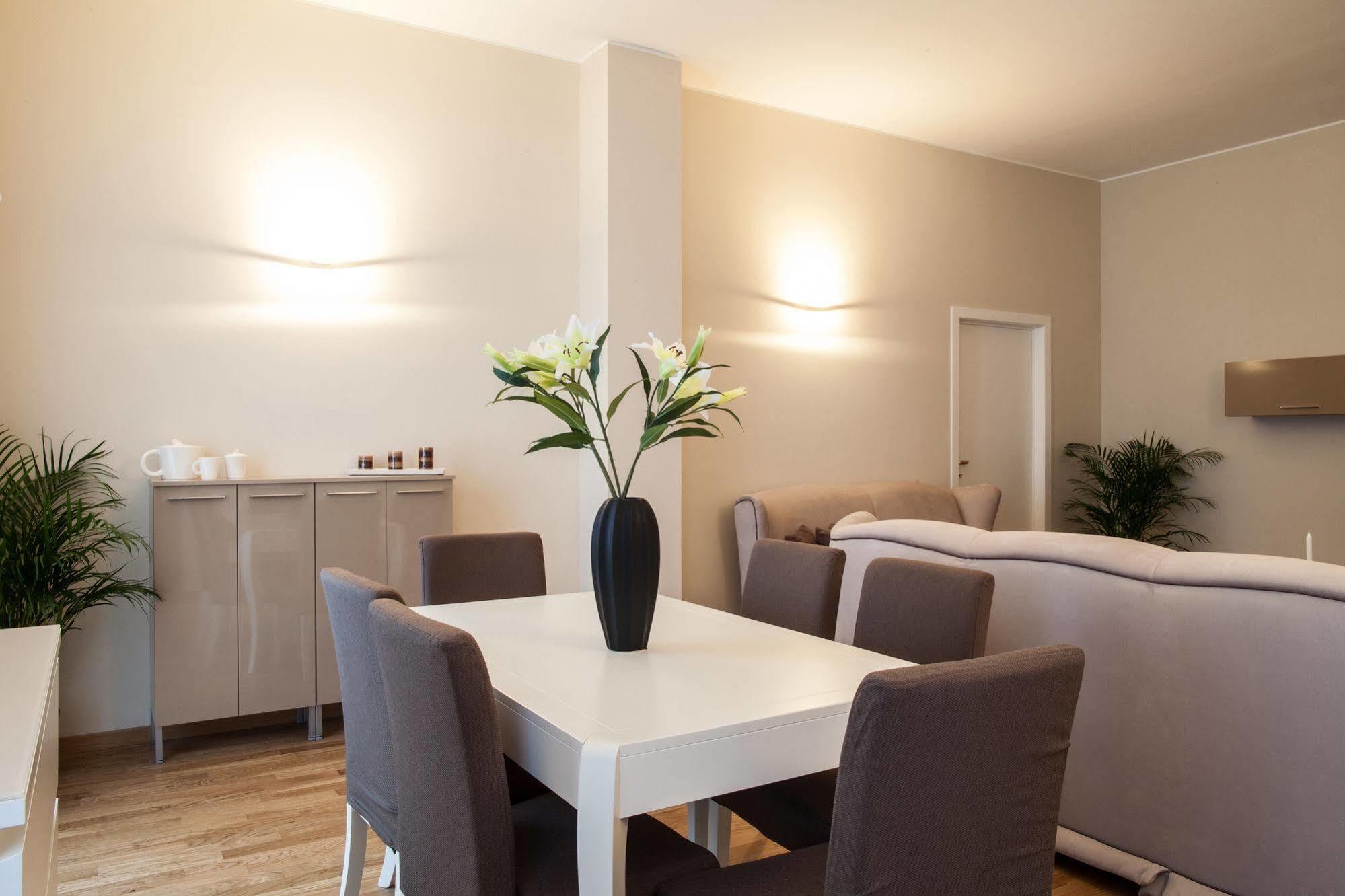 Milan Royal Suites 外观 照片