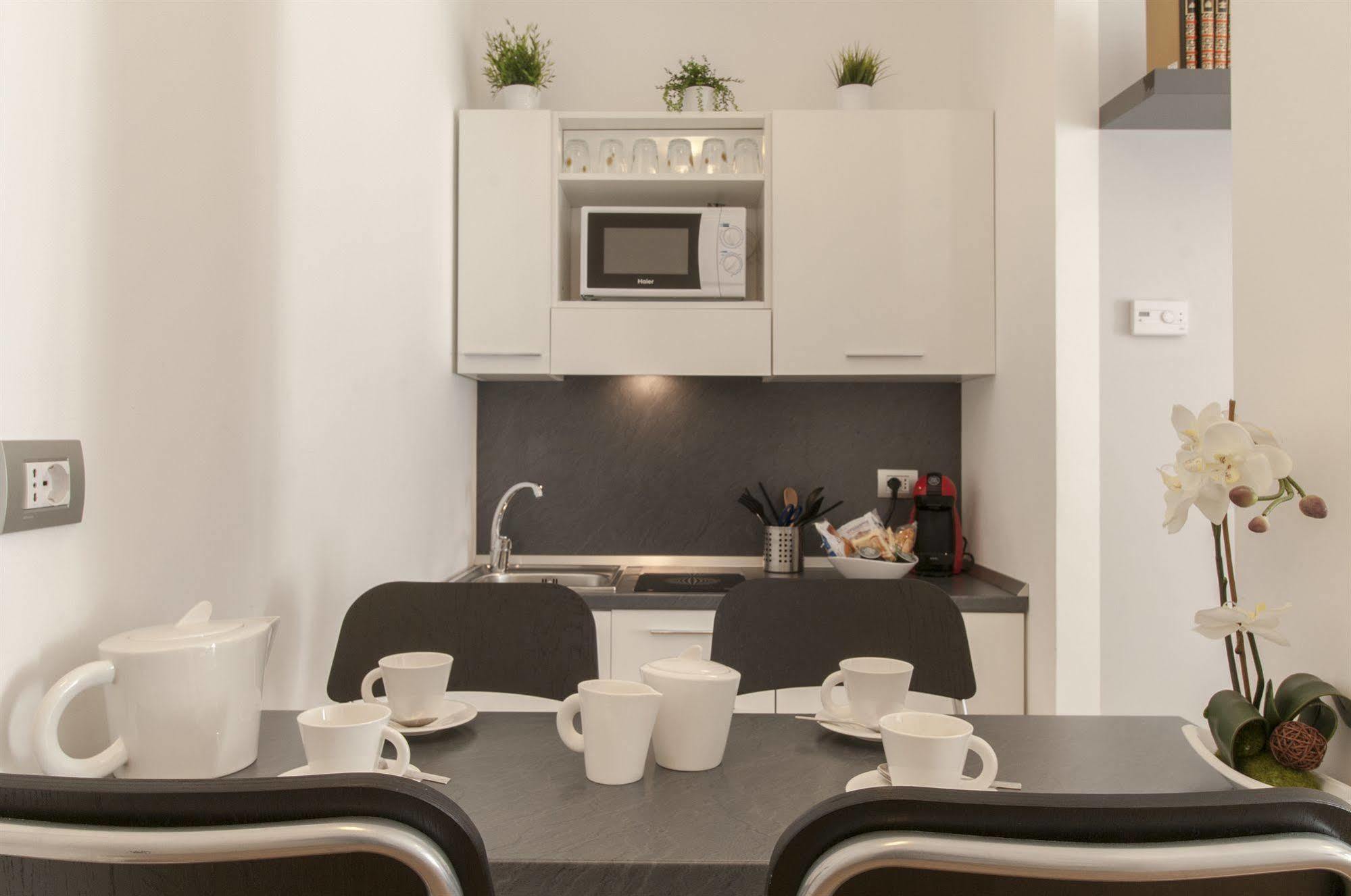 Milan Royal Suites 外观 照片