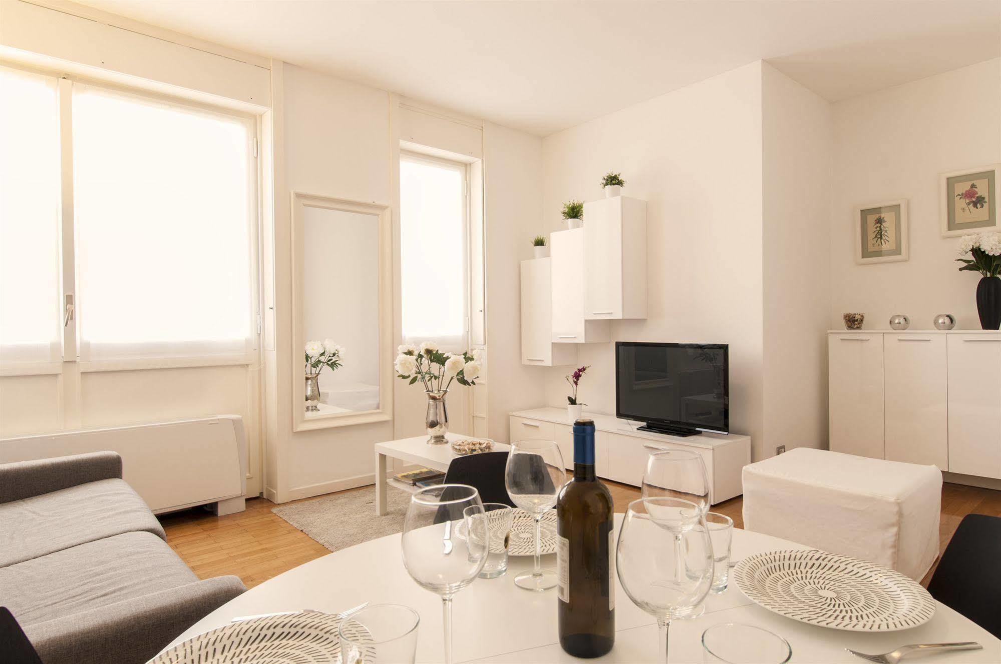 Milan Royal Suites 外观 照片