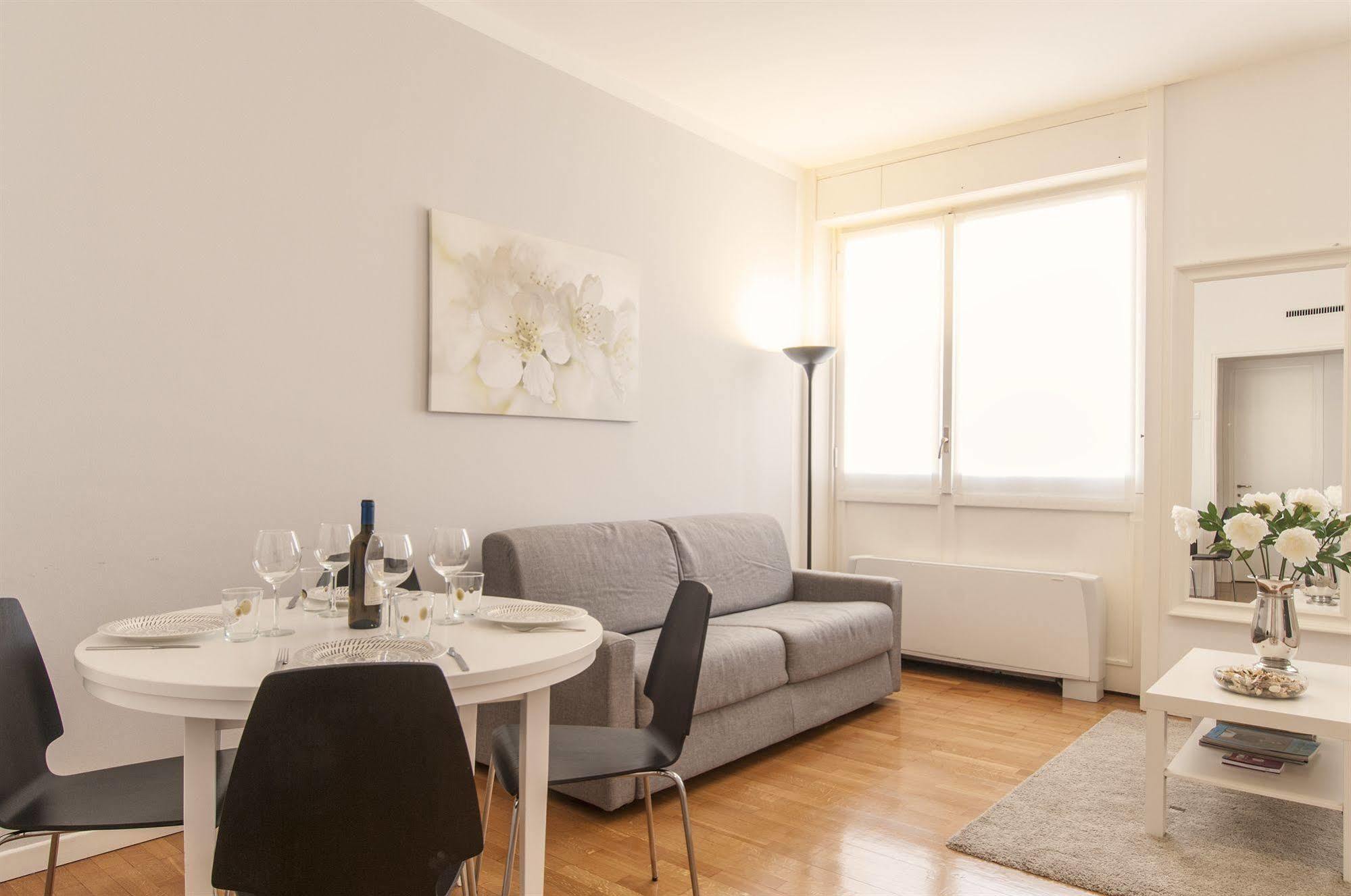 Milan Royal Suites 外观 照片