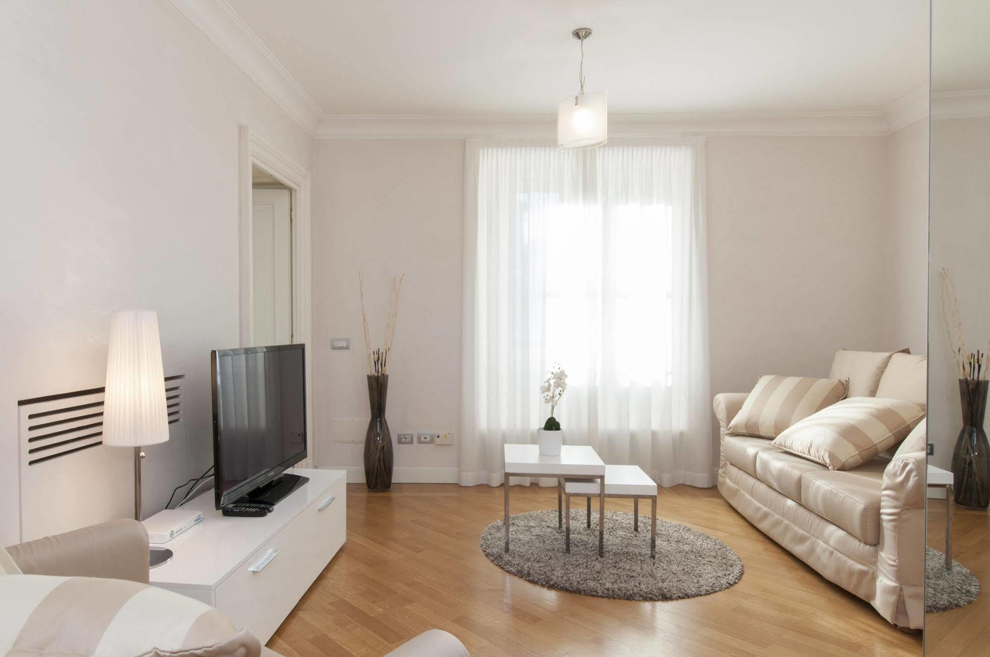Milan Royal Suites 外观 照片