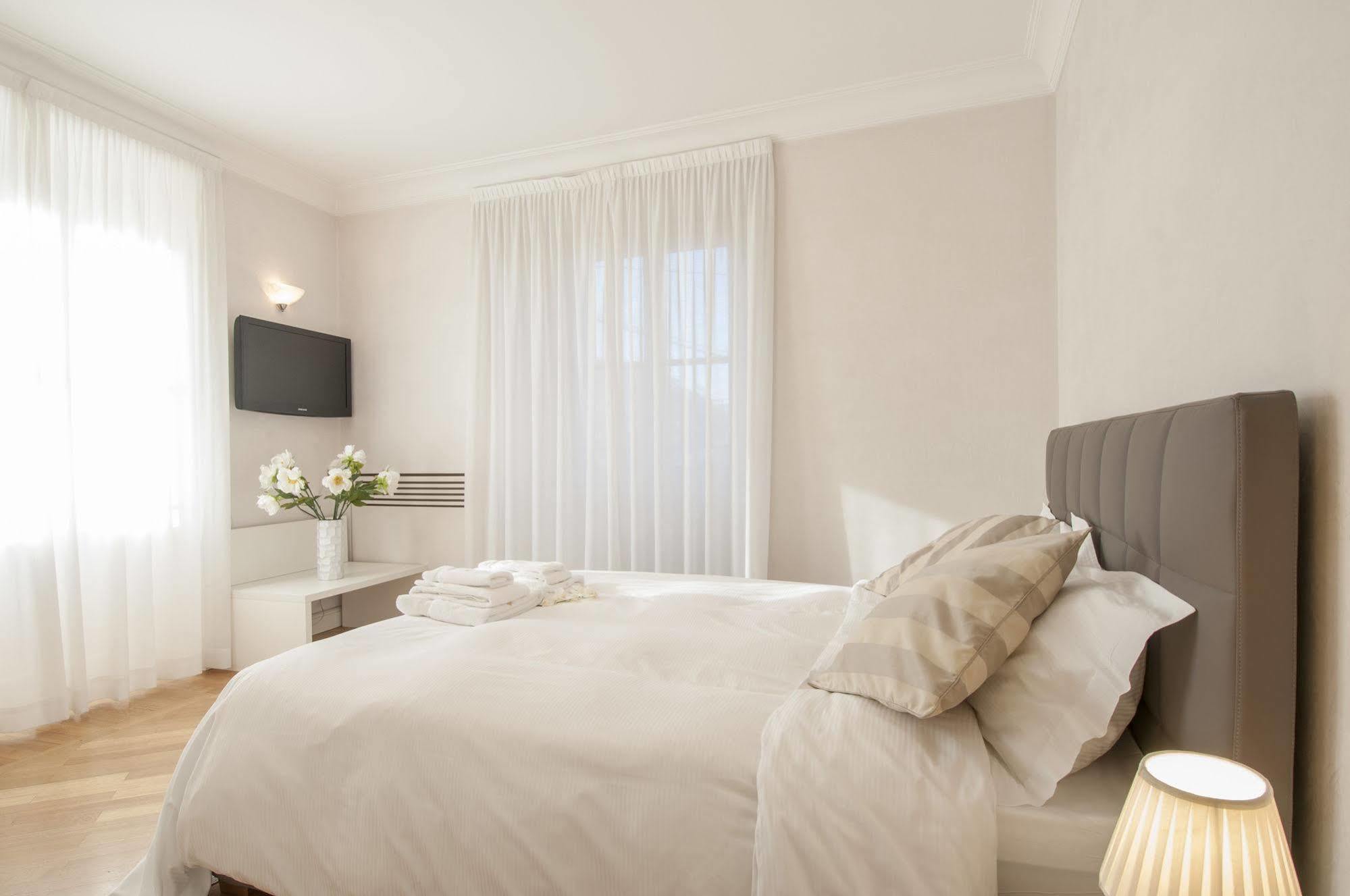 Milan Royal Suites 外观 照片