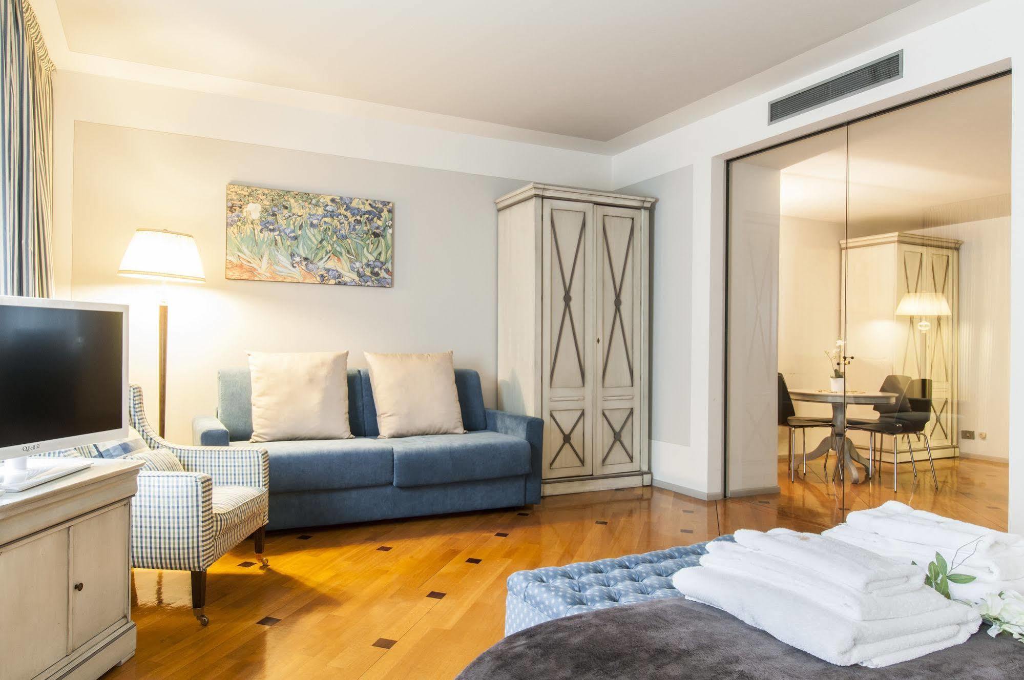 Milan Royal Suites 外观 照片